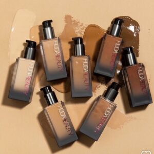 Huda beauty faux filter Luninuos matte foundation