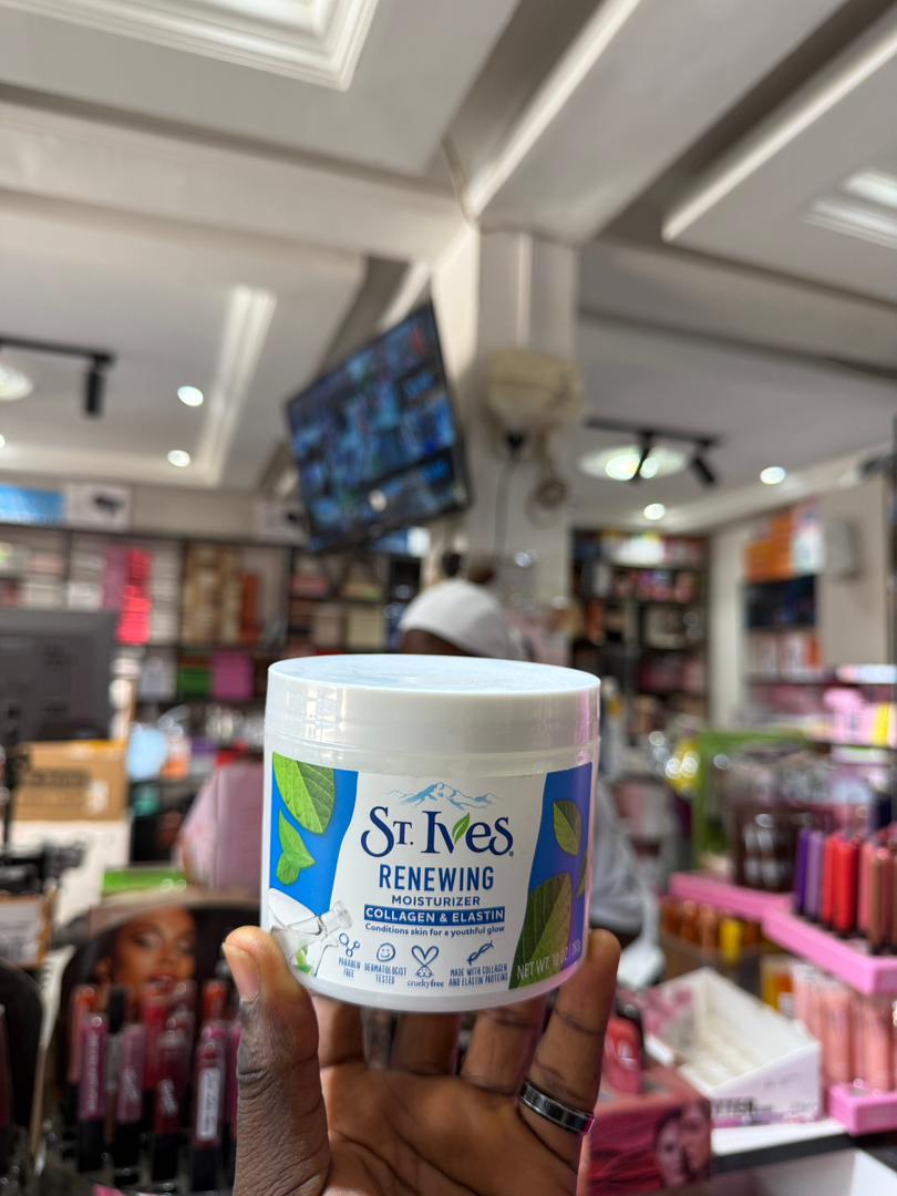 ST IVES RENEWING MOISTURISER