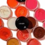 Tmessencials cheek glaze
