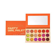 ANNIE’S beauty party girl