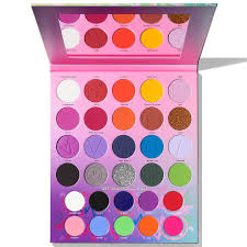 Morphe X Avanni Gregg