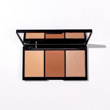 L A pride face definer