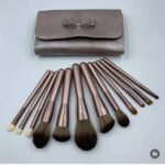 BOW TIE BRUSH SET