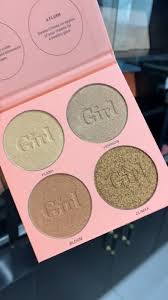 Girl highlighter glow kit