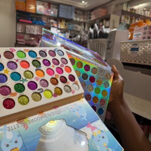 GLITTER EYESHADOE PALLETS