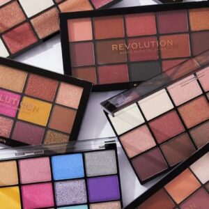 REVOLUTION EYESHADOW PALLET